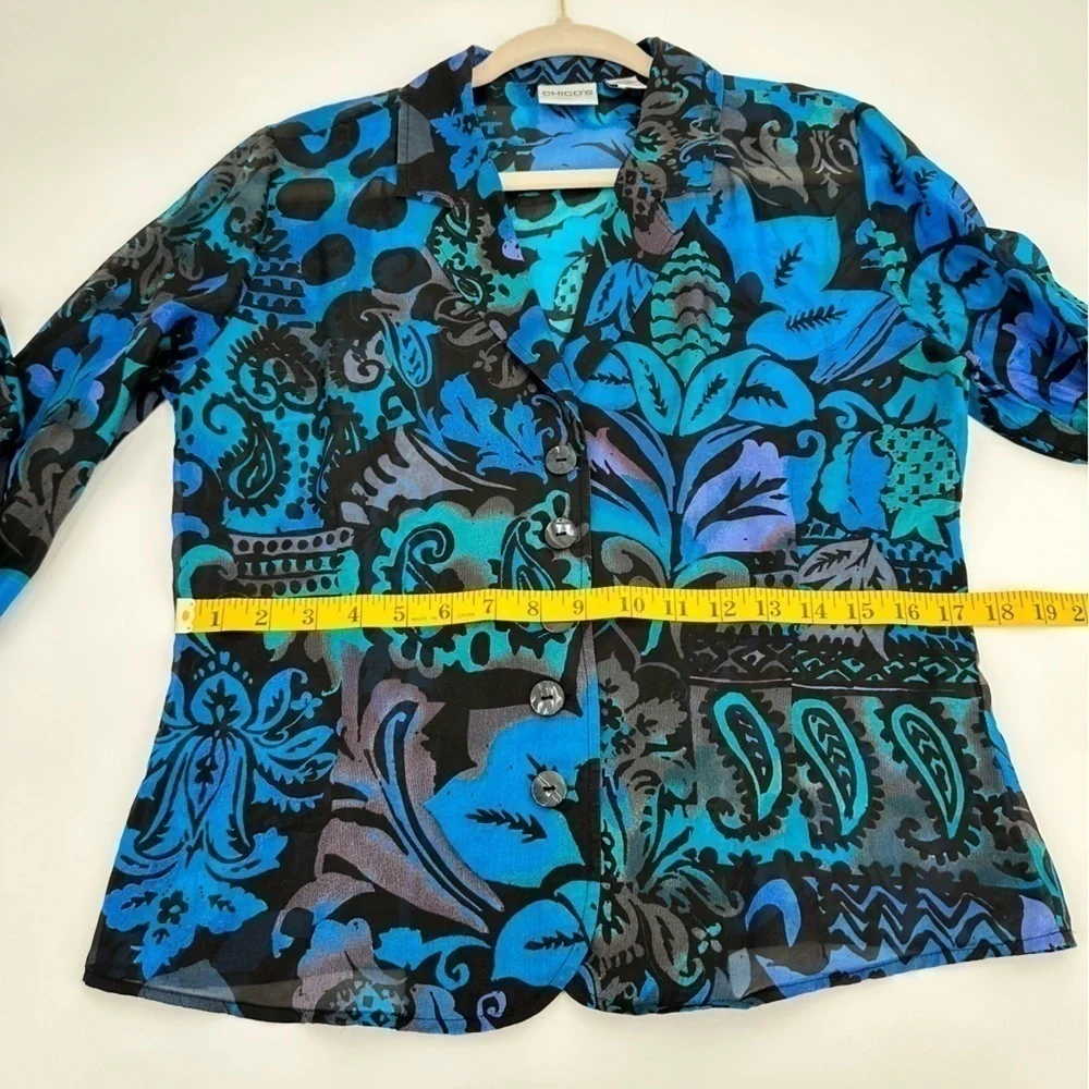 Chico’s 100% Silk Bright Blues & Black Print V Neck Button Up Sheer Size 0/Small